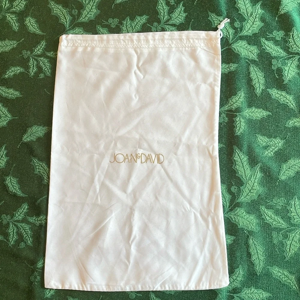 Joan & David dust bag - unused